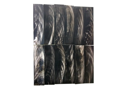 Scales Black With Streaks